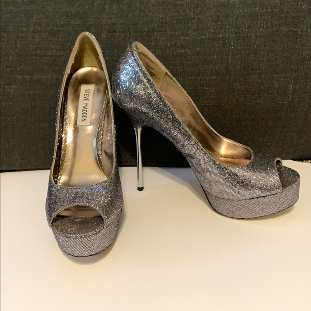 Steve Madden Silver Spiked Heel Shoes